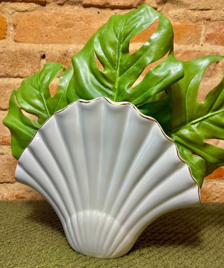 Shell Vase/Planter